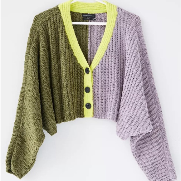 Urban Outfitters Sweaters - Urban Outfitters Ashlyn Chunky Knit Color Block Cropped Cardigan size small